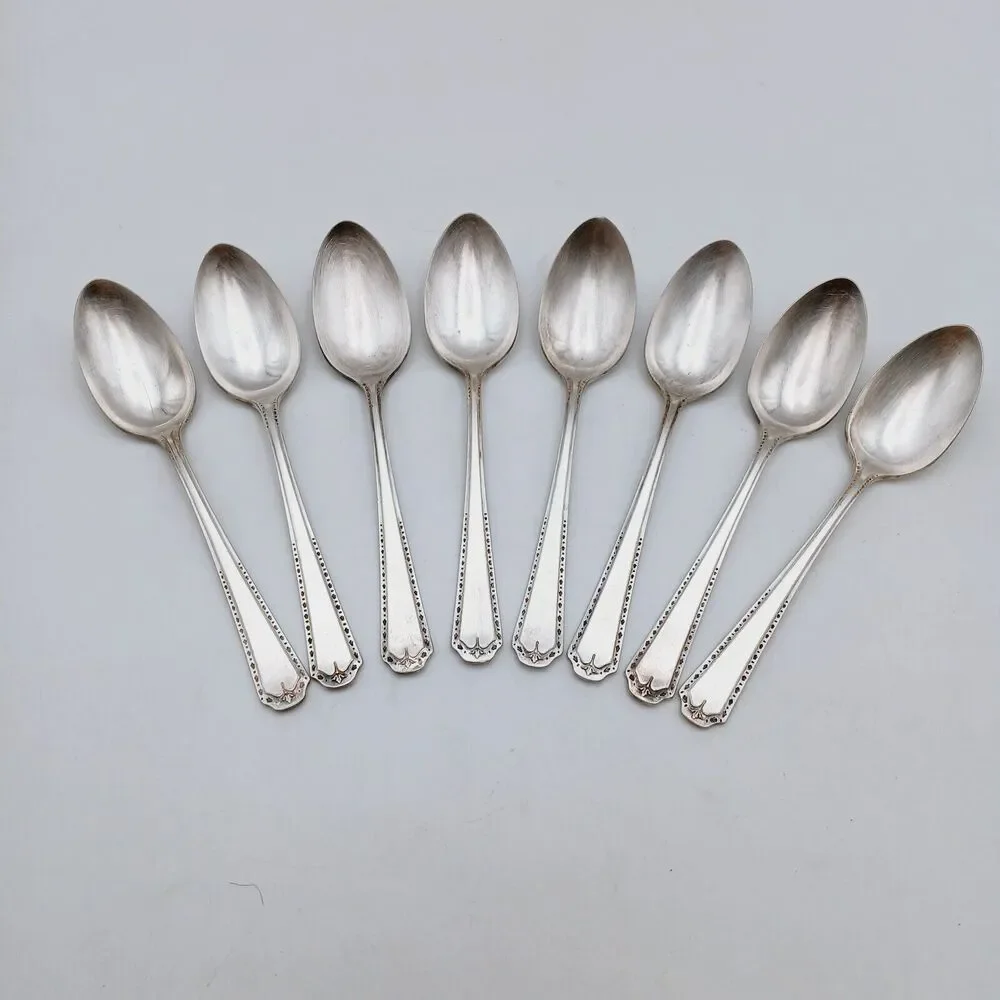 Tudor Plate Oneida Community Algonquin Set of 8 Teaspoon Vtg
